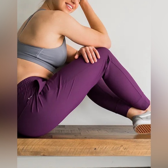 Barbell Apparel joggers - Picture 3 of 8